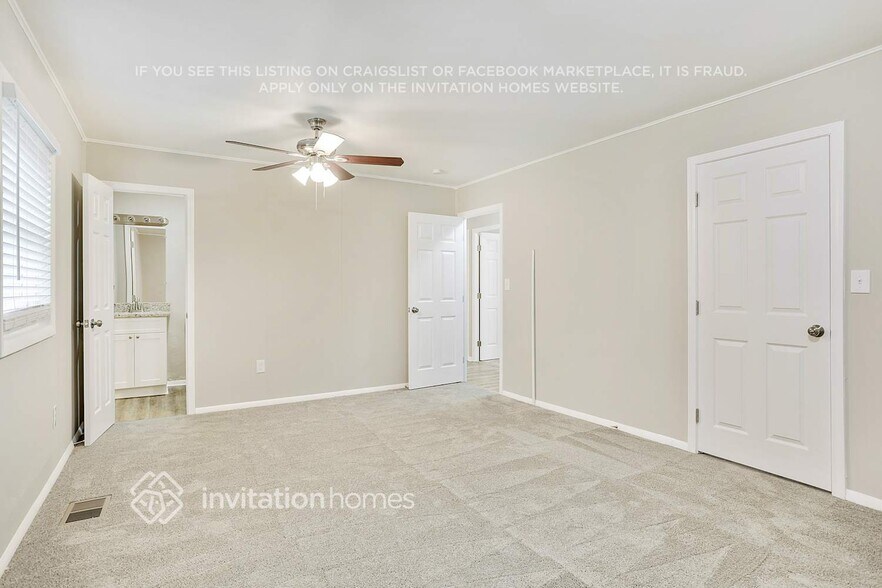 Building Photo - 1941 Bandera Dr