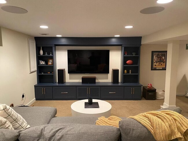 Building Photo - Upton