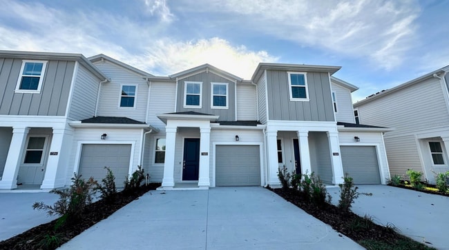 Building Photo - 7600 Stone Creek Trl