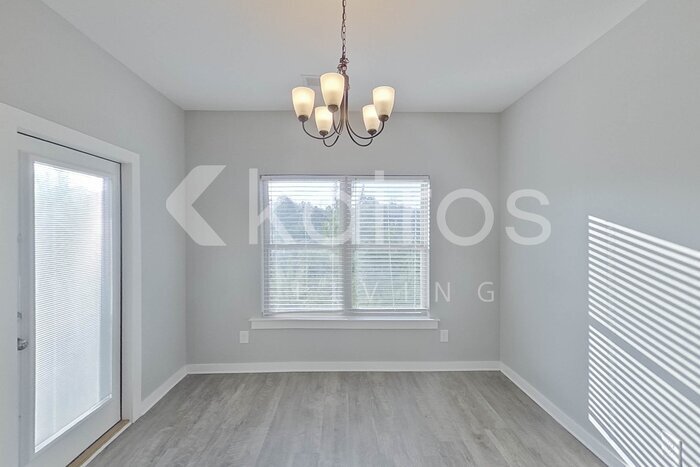 Building Photo - 151 Bates Ln