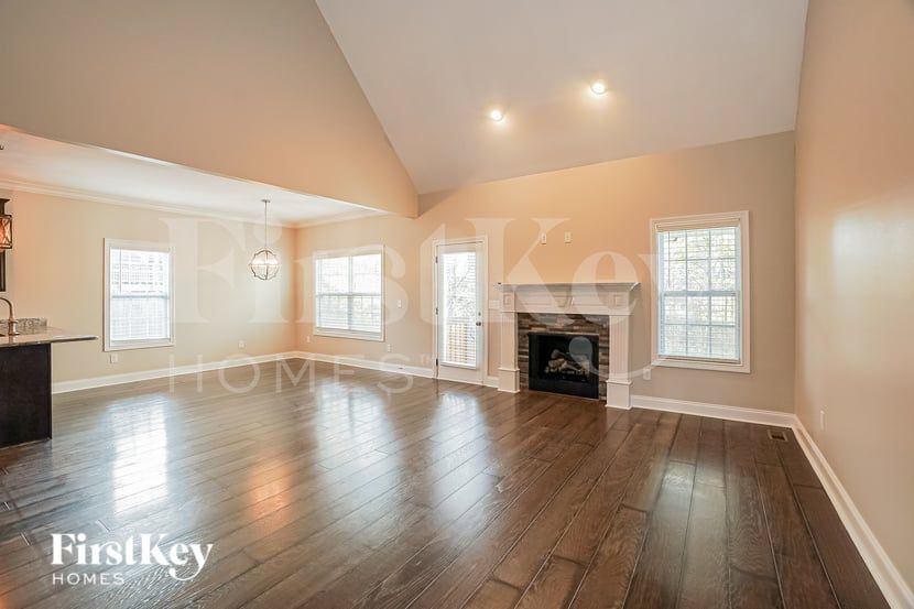 Building Photo - 163 Melbourne Dr