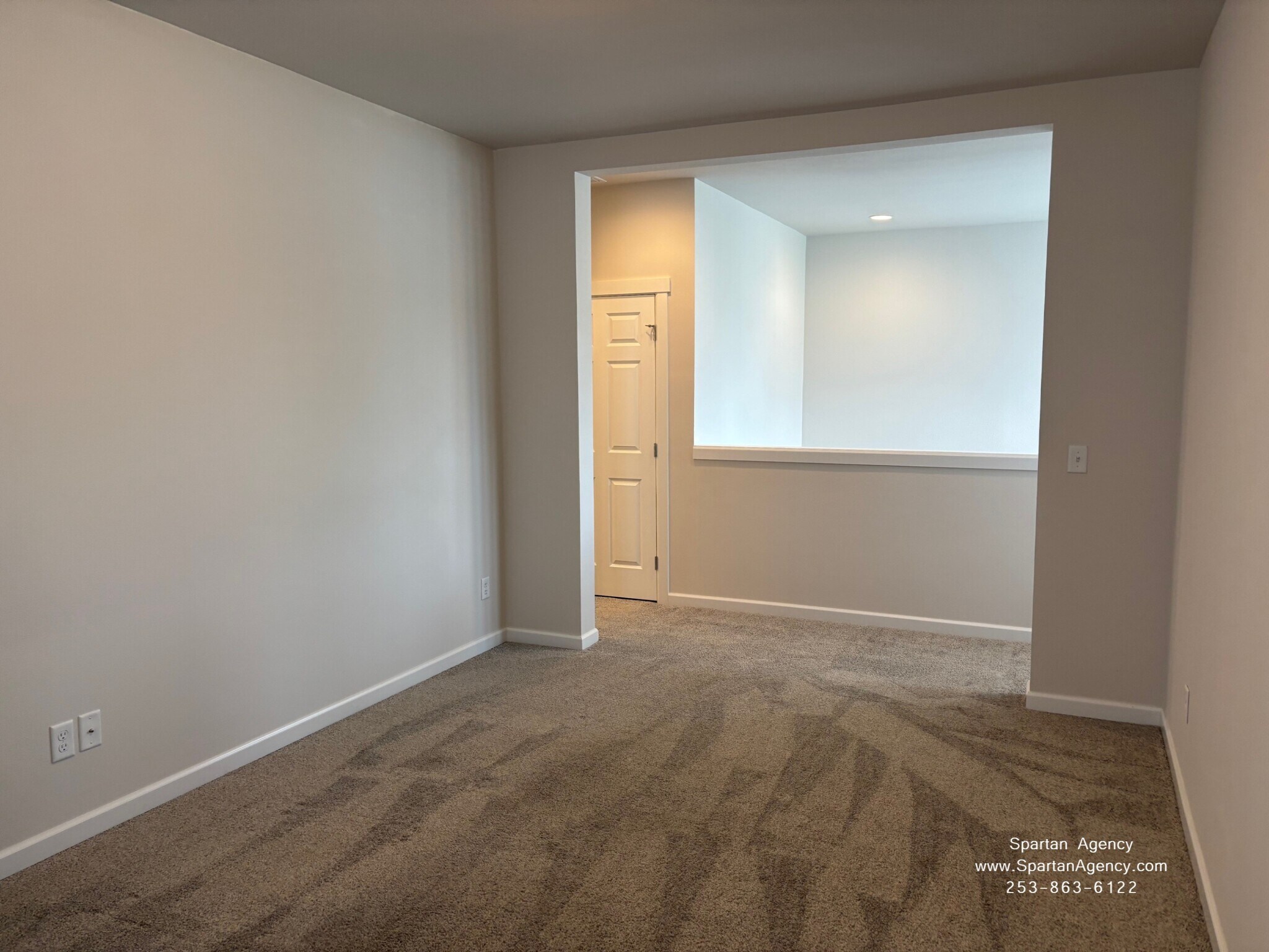 Building Photo - 15017 Tyee Dr E
