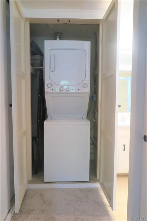 Building Photo - 119 Via Estrada