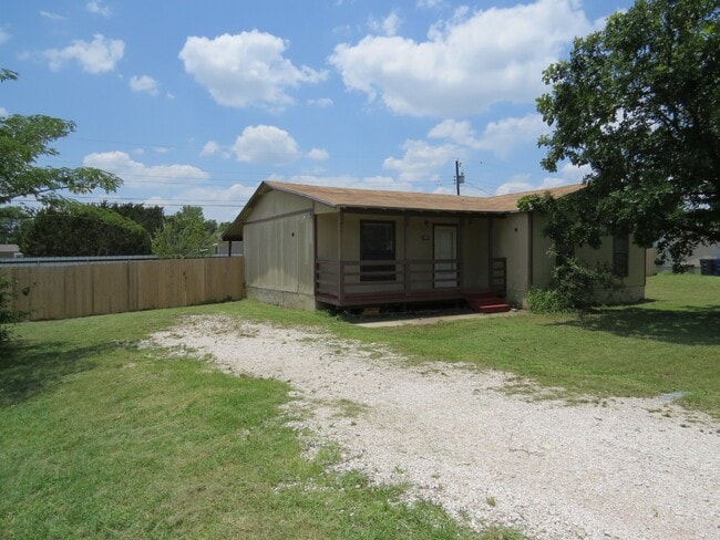 Building Photo - Charming 3 bedroom, 2 bath property in Cop...