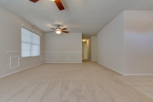 Building Photo - 507 Blueberry Hill Ln