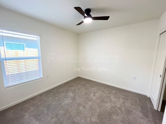 Building Photo - 4064 Cinnabar Ct