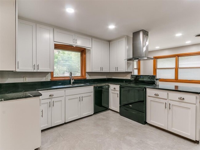 Building Photo - 1214 Cruce St