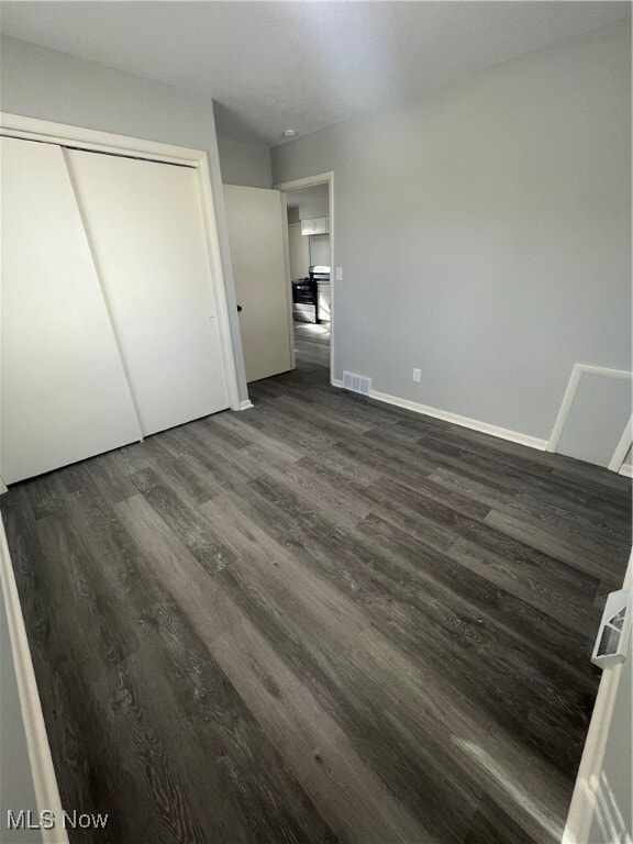 Building Photo - 2557 Edwin Ave