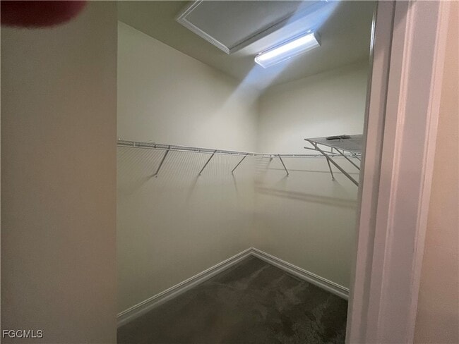 Building Photo - 9453 Montebello Way