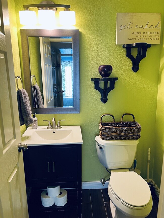 Building Photo - 3112 Rock Creek Dr