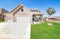 Building Photo - 18609 Austin Pl