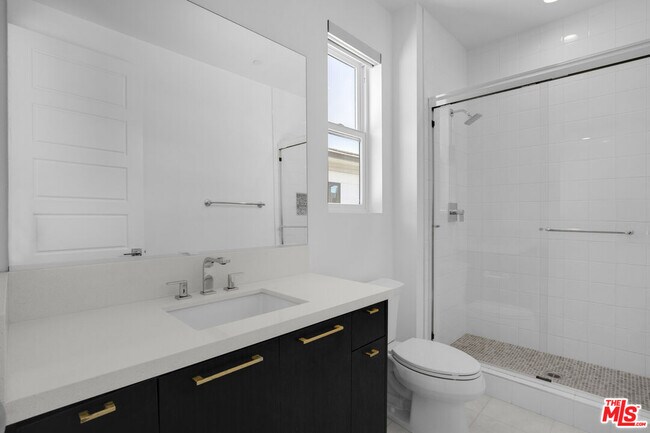 Building Photo - 20056 Mersey Ln