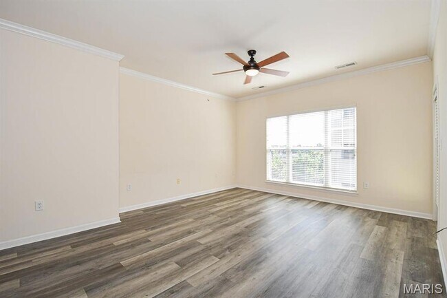 Building Photo - 1270 Strassner Dr
