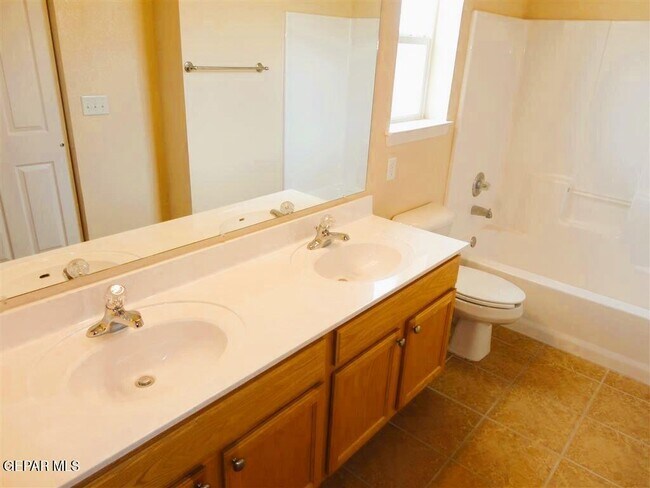 Building Photo - 3276 Leah Point Ln