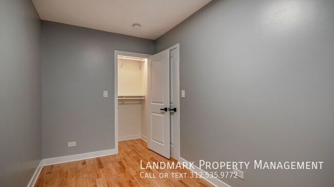 Building Photo - 2038 W 21st St
