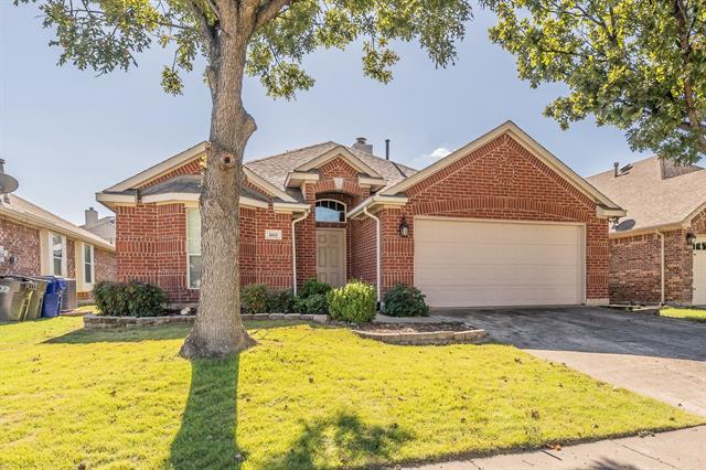 Building Photo - 2612 Redcedar Dr