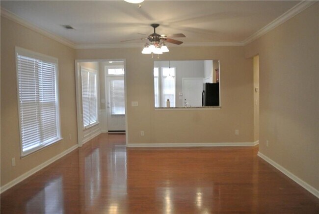 Building Photo - 6412 Rockpoint Ln