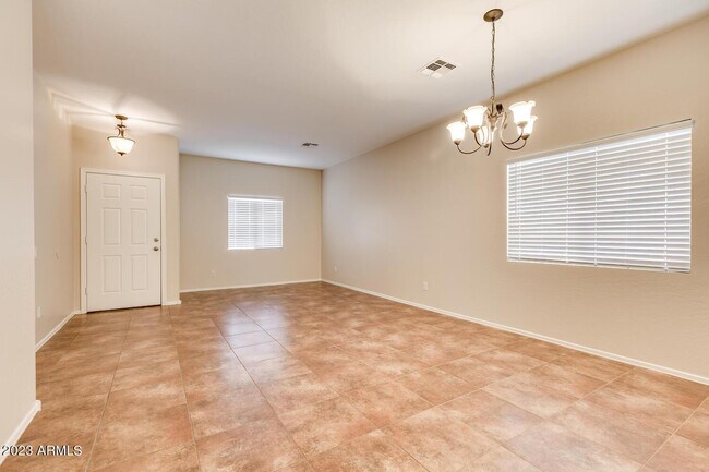 Building Photo - 16003 N Cristine Ln