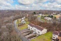 Building Photo - 159F Londonderry Dr
