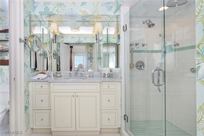 Building Photo - 1900 Gulf Shore Blvd N