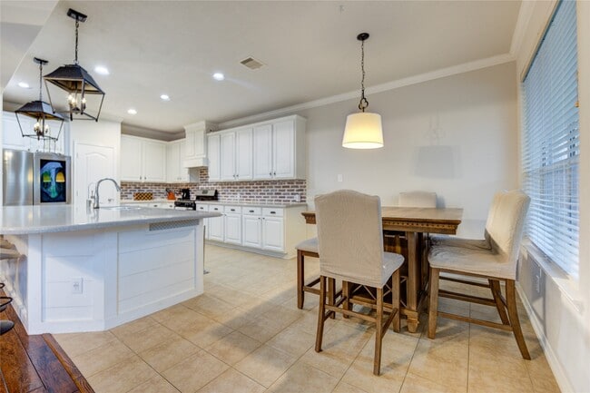 Building Photo - 24934 Crystal Stone Ln