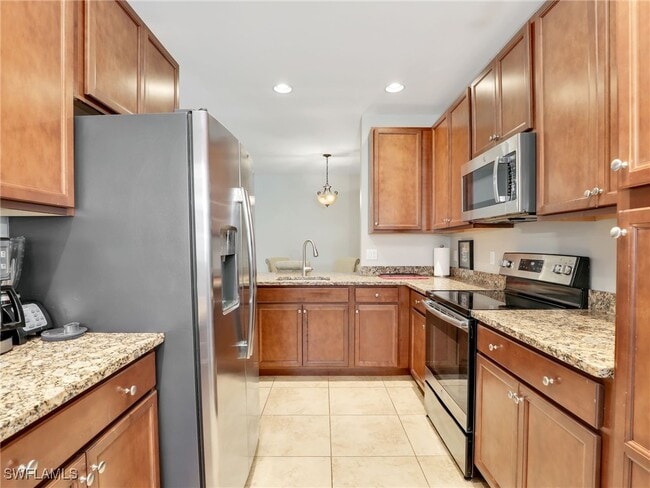 Building Photo - 15851 Portofino Springs Blvd