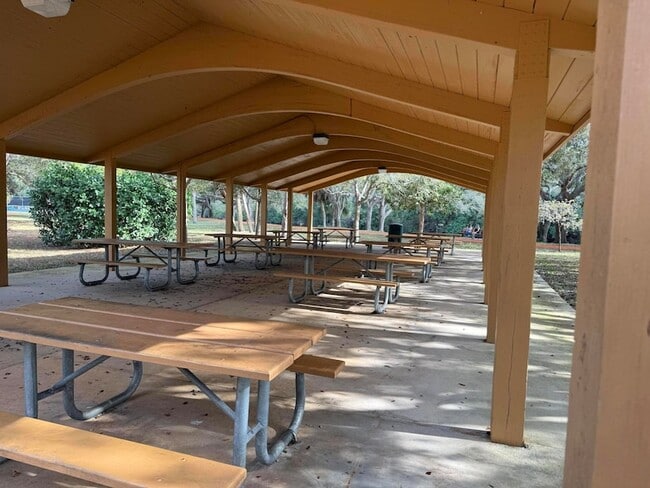 Building Photo - 387 Kelsey Park Dr