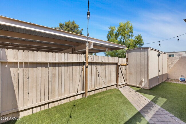 Building Photo - 8348 E Solano Dr