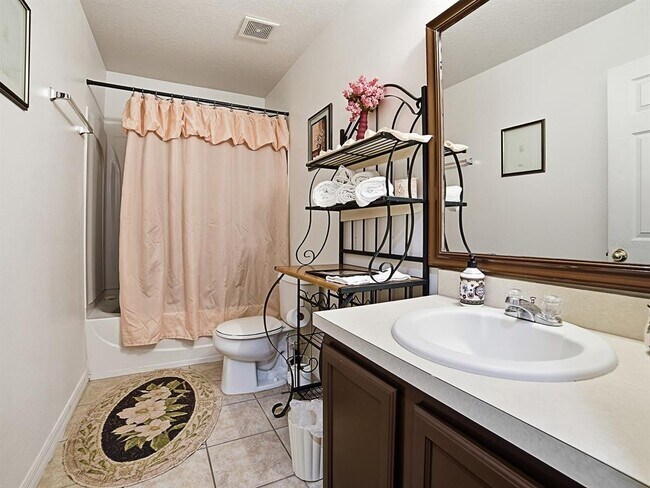 Building Photo - 4547 Ashtubula Ct