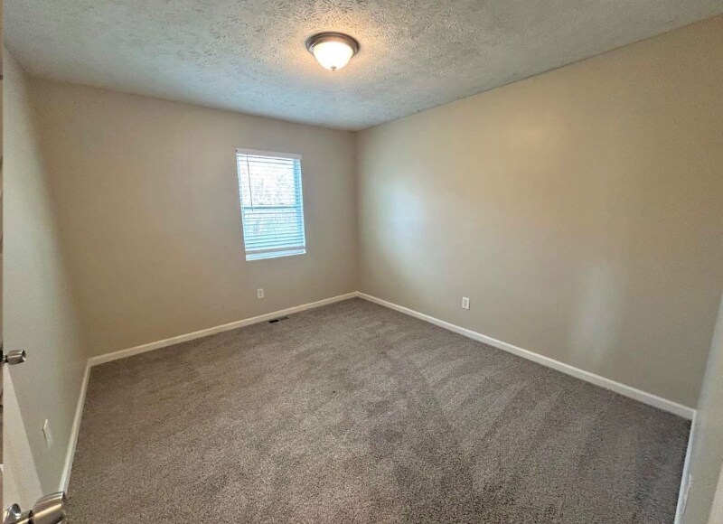 Building Photo - 5359 Brookside Dr SE