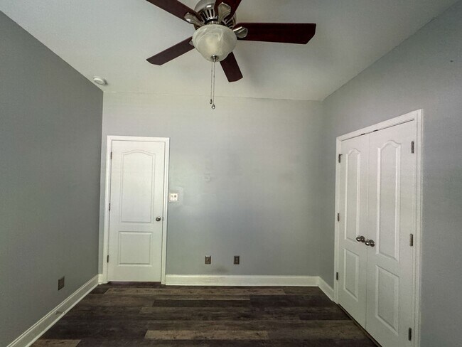 Building Photo - Attractive 3 Bed 2 Bath Home in Westgate