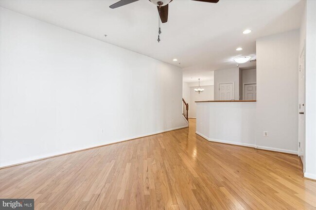 Building Photo - 20238 Portsmouth Blvd