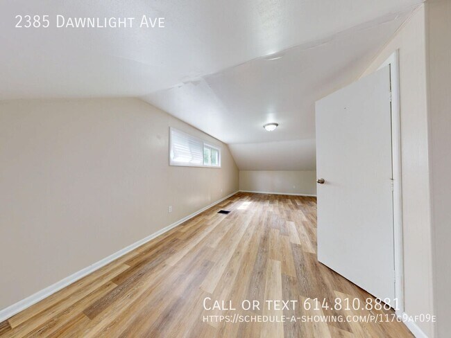 Building Photo - 2385 Dawnlight Ave