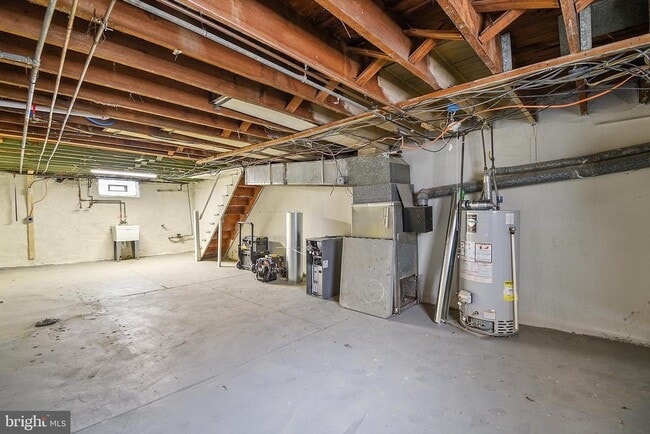 Building Photo - 1246 Wycombe Ave