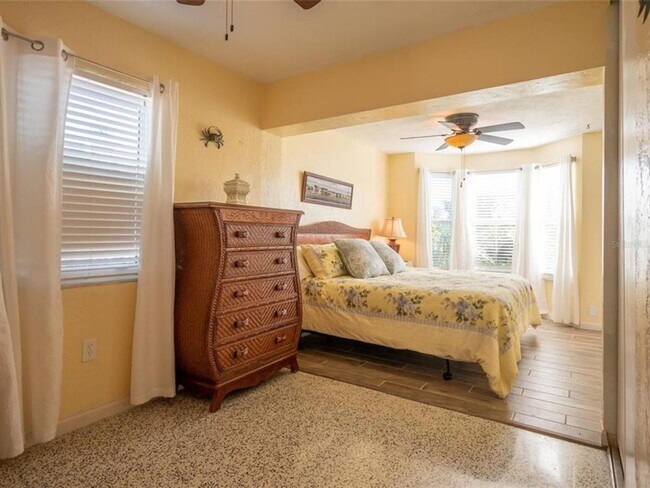 Building Photo - 2456 Elkcam Blvd