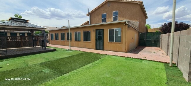 Building Photo - 5052 Westfield Dr NE