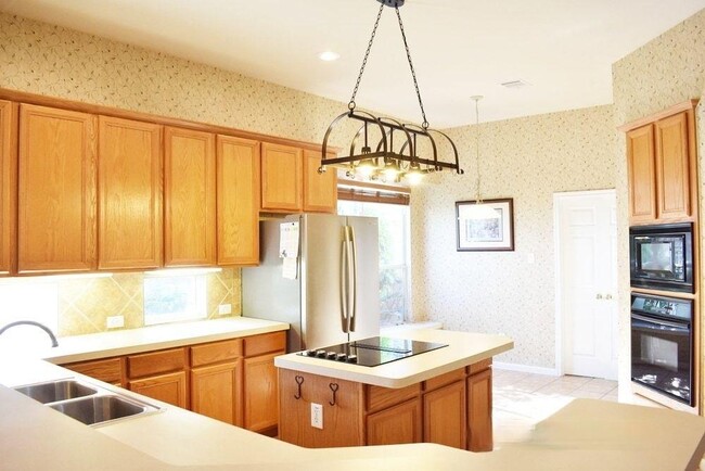 Building Photo - 1837 Maize Bend Dr