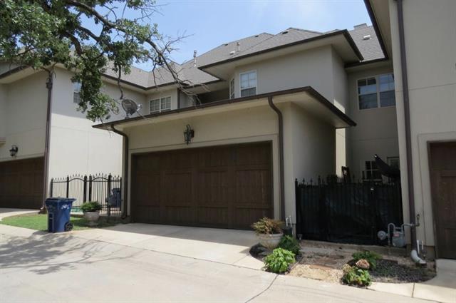 Building Photo - 1625 Fountain Pass Dr