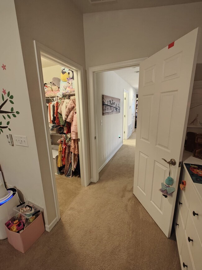 Building Photo - 11804 13th Way N