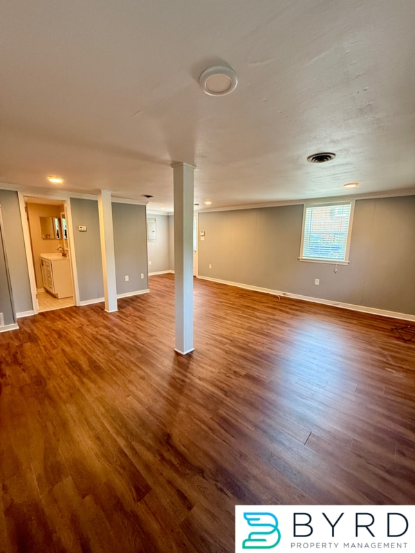 Building Photo - 9007 Michaux Ln