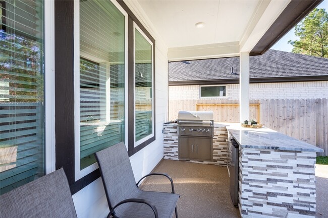 Building Photo - 638 Paisley Harbor Ct