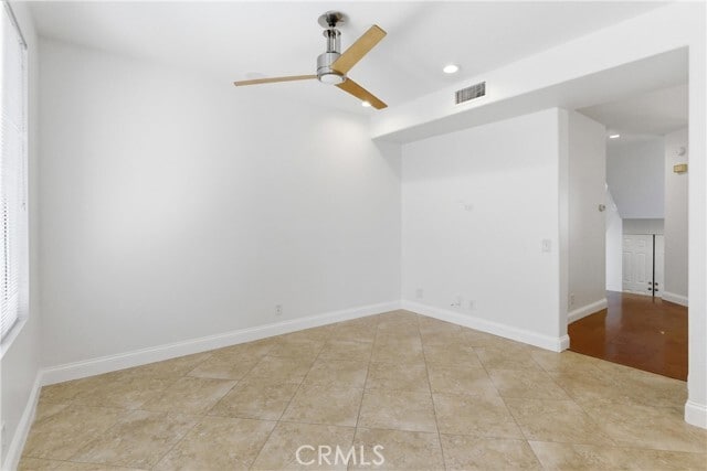 Building Photo - 19307 Surfview Dr