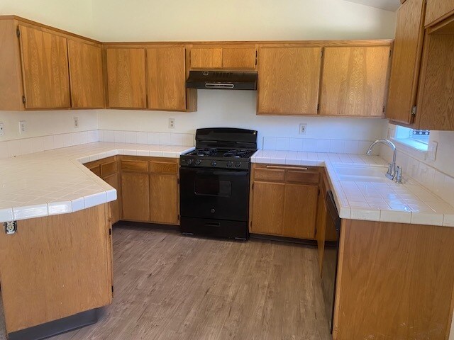 Building Photo - 6308 Castle Cary Dr