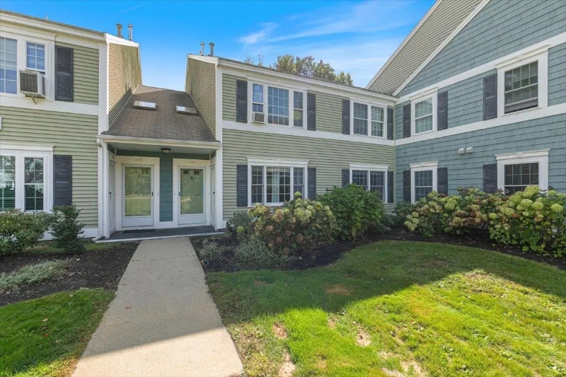 Building Photo - 504 Springbrook Cir