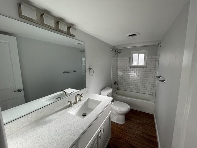 Building Photo - 3457 Evergreen Rd