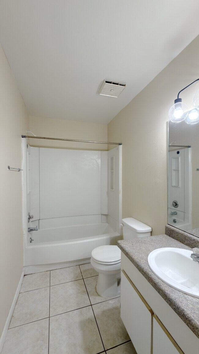 Building Photo - 12348 Fox Hound Ct