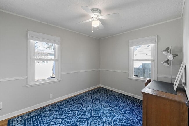 Building Photo - 2901 Zenith Ave N