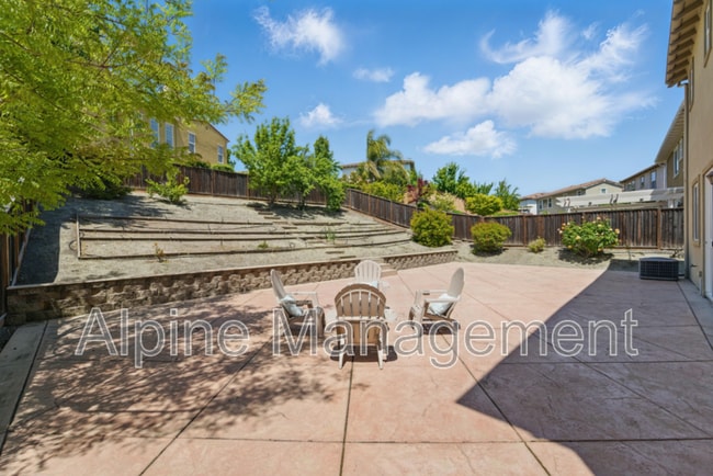 Building Photo - 5109 Campion Dr