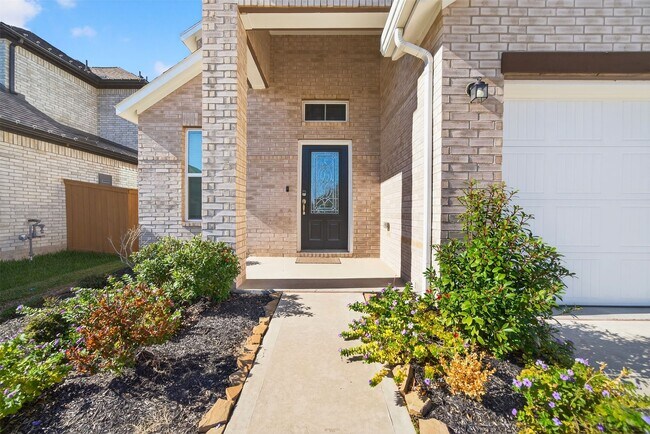 Building Photo - 2456 Solaris Bnd Dr