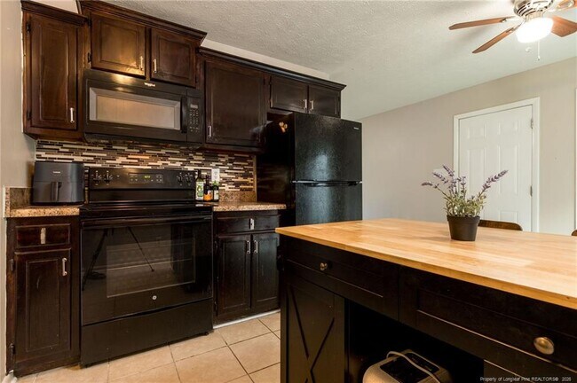 Building Photo - 6449 Rutherglen Dr